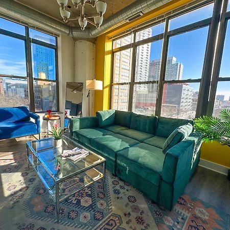 Bright 2Br Luxury Corner Suite With Optional Parking Sleeps 6 Guests Near Mccormick Place And Soldier Field Chicago Exterior foto